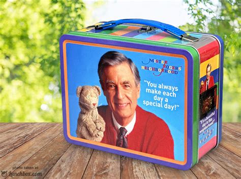 Mister Rogers Neighborhood Lunchbox – Lunchbox.com